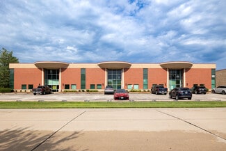 More details for 632-636 Trade Center Blvd, Chesterfield, MO - Flex for Sale