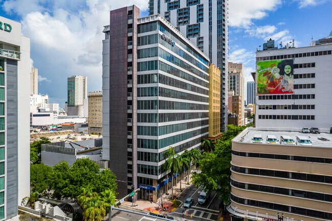 More details for 150 SE 2nd Ave, Miami, FL - Office for Lease