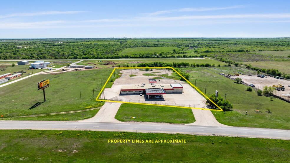 15881 Ih 35, Salado, TX for lease - Building Photo - Image 2 of 9