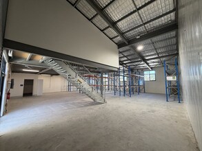 18 Loyalty Rd, North Rocks for lease Interior Photo- Image 2 of 7