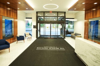 201 National Harbor Blvd, Oxon Hill, MD for lease Lobby- Image 2 of 3