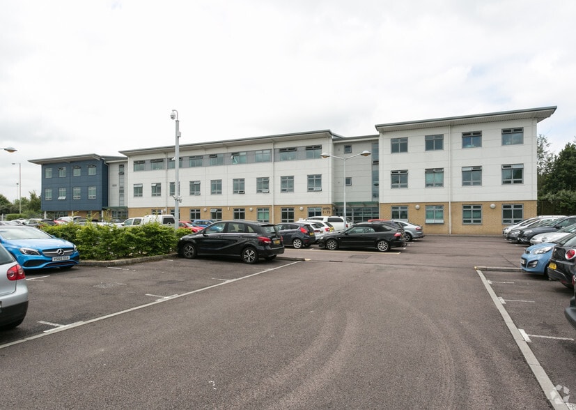 Rivermead Dr, Swindon for lease - Building Photo - Image 2 of 4