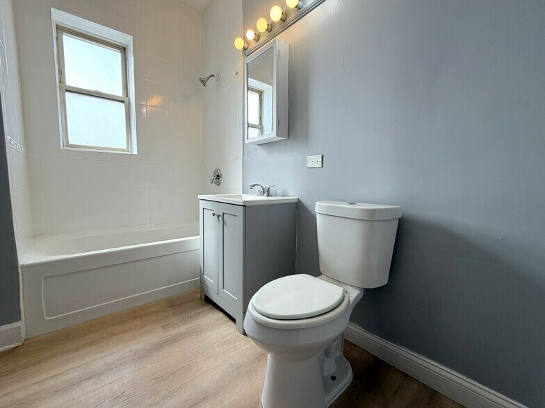 6128 S Prairie Ave, Chicago, IL à vendre - Photo du bâtiment - Image 3 de 5