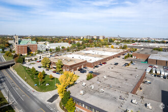 395 Av Sainte-Croix, Montréal, QC - aerial  map view