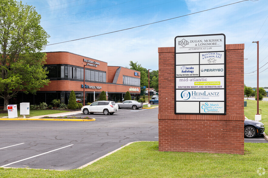 22738 Maple Rd, Lexington Park, MD for lease - Building Photo - Image 3 of 8