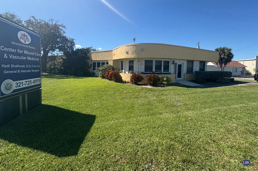 1250 S Harbor City Blvd, Melbourne, FL for lease - Building Photo - Image 2 of 12