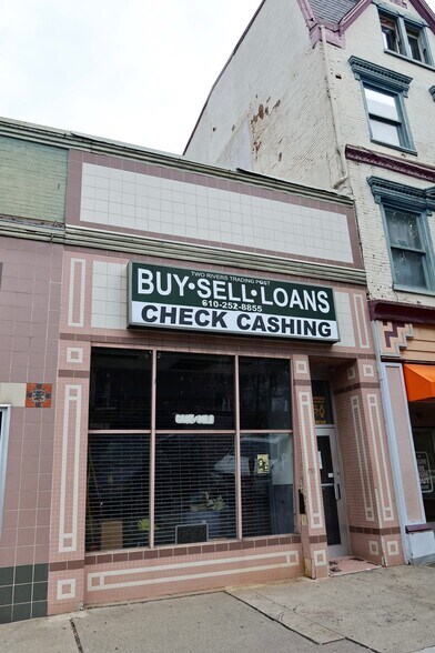 50 Centre Sq, Easton, PA à vendre - Photo du bâtiment - Image 3 de 24