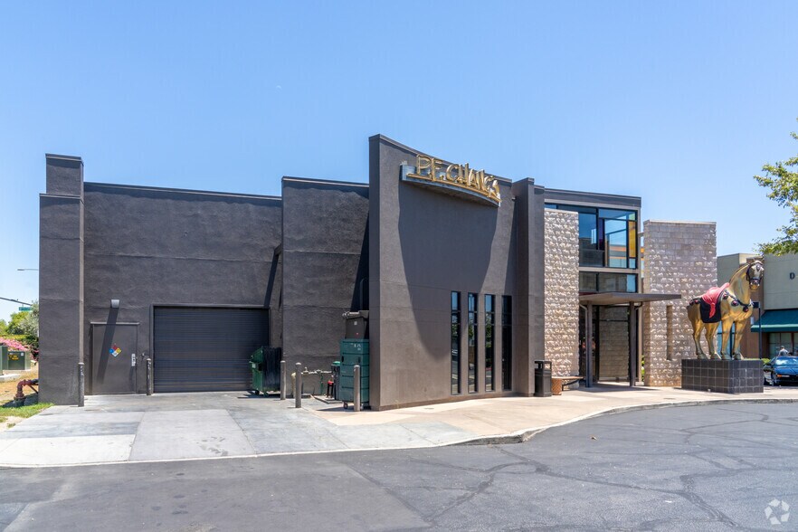 3445 Grand Ave, Chino Hills, CA à vendre - Photo du bâtiment - Image 2 de 4