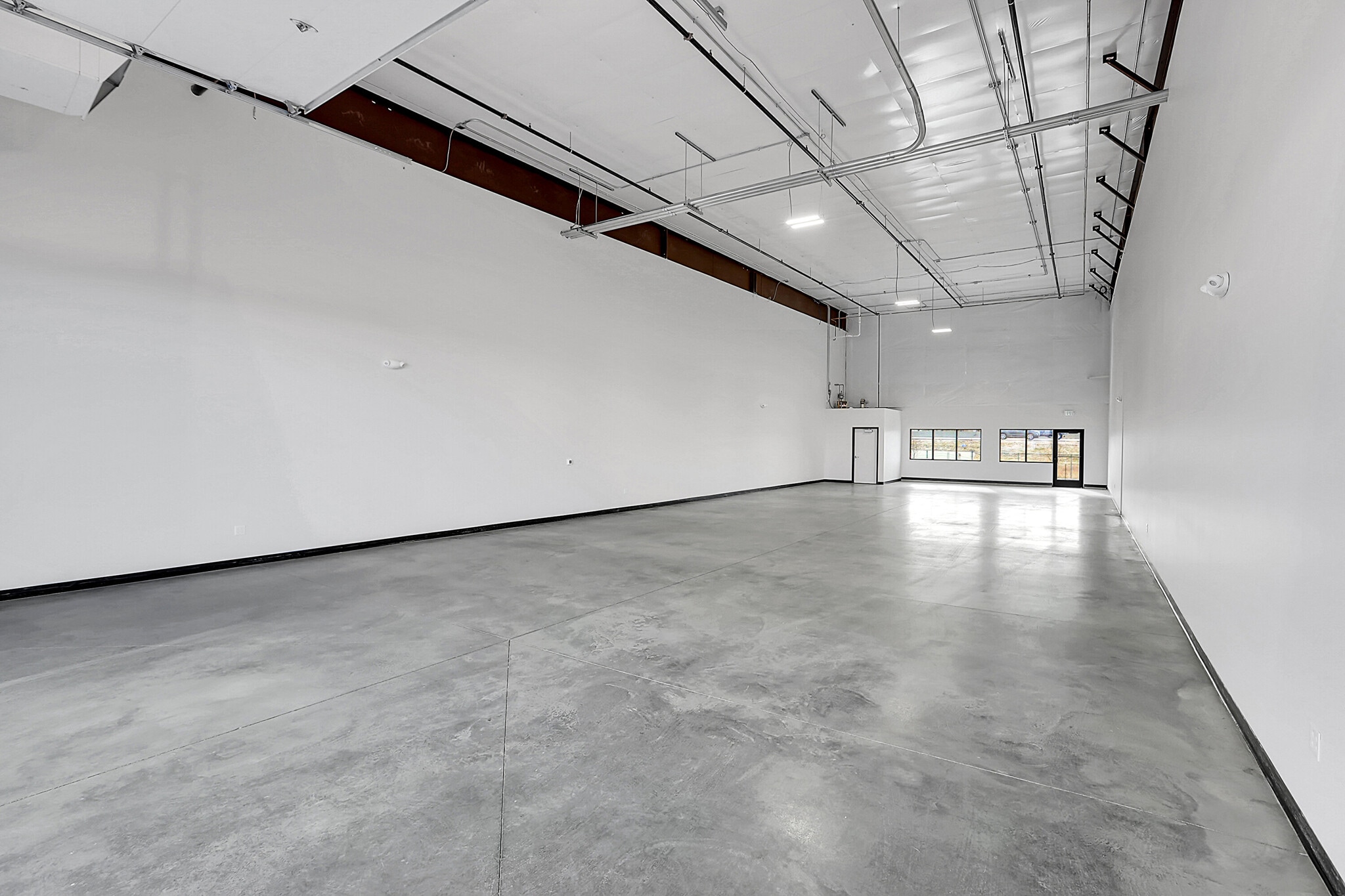 5200 Oneida St, Commerce City, CO for lease Interior Photo- Image 1 of 1