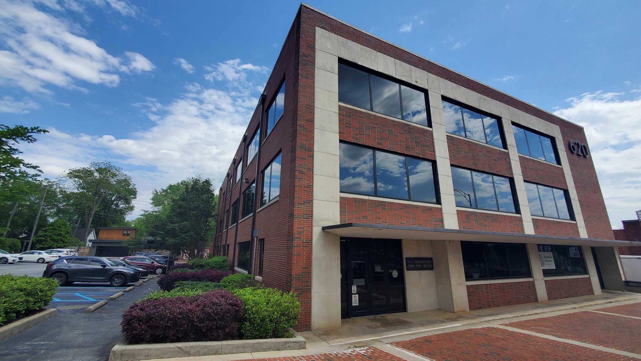 620 N Main St, Greenville, SC for lease Building Photo- Image 1 of 11