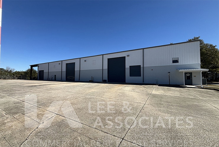 1200 Charles St, Longwood, FL à louer Photo intérieure- Image 1 de 10