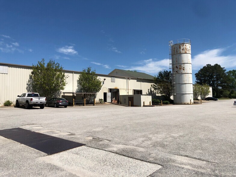 302 Alabama St, Auburn, AL à louer - Photo du bâtiment - Image 2 de 38