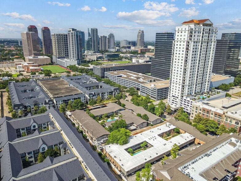 2306 McCue Rd, Houston, TX à vendre - Aérien - Image 2 de 3