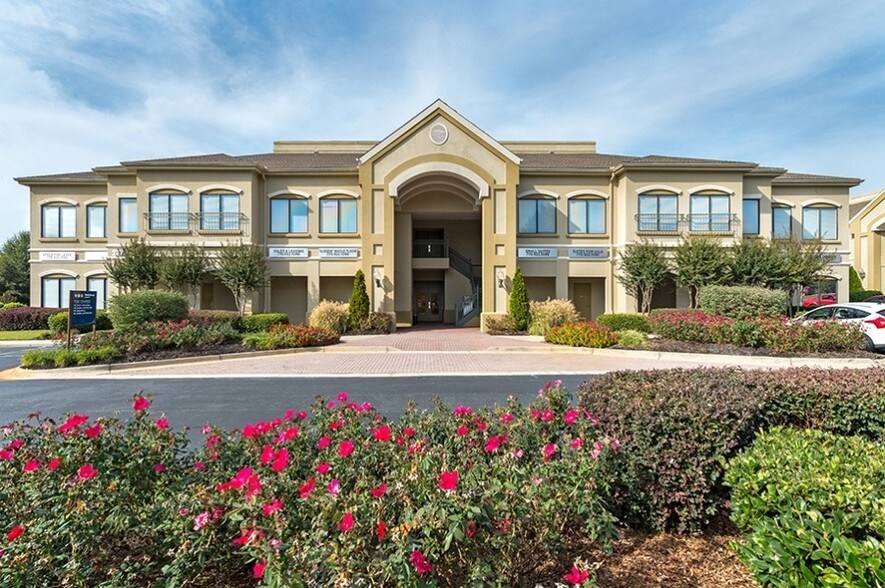 2375 Wall St SE, Conyers, GA à louer - Photo du bâtiment - Image 1 de 50