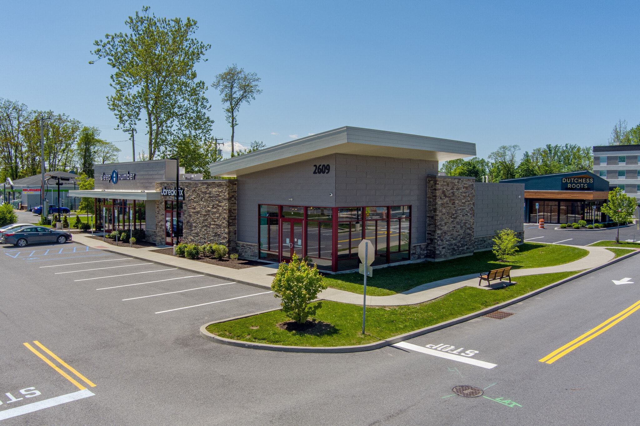 2627 South Rd, Poughkeepsie, NY for lease Interior Photo- Image 1 of 7