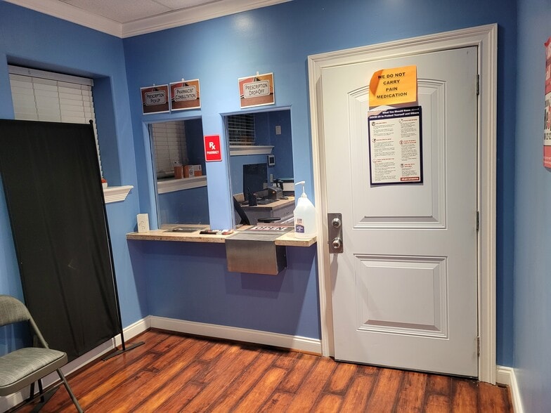 2715 Fannin St, Houston, TX for lease - Interior Photo - Image 2 of 15