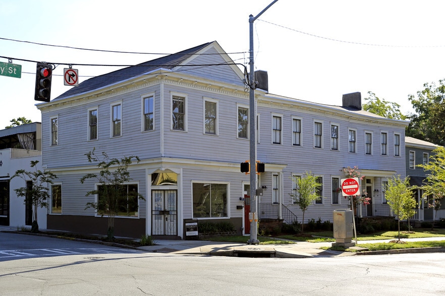 602 E Henry St, Savannah, GA for lease - Primary Photo - Image 1 of 5