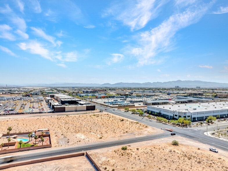 West Sunset Road, Las Vegas, NV for sale - Building Photo - Image 2 of 5