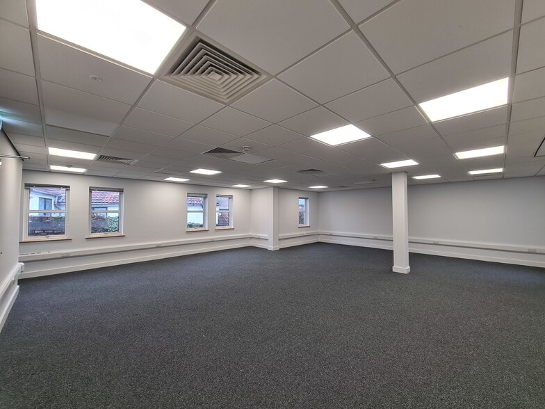 Church Rd, Bristol for lease - Building Photo - Image 2 of 5