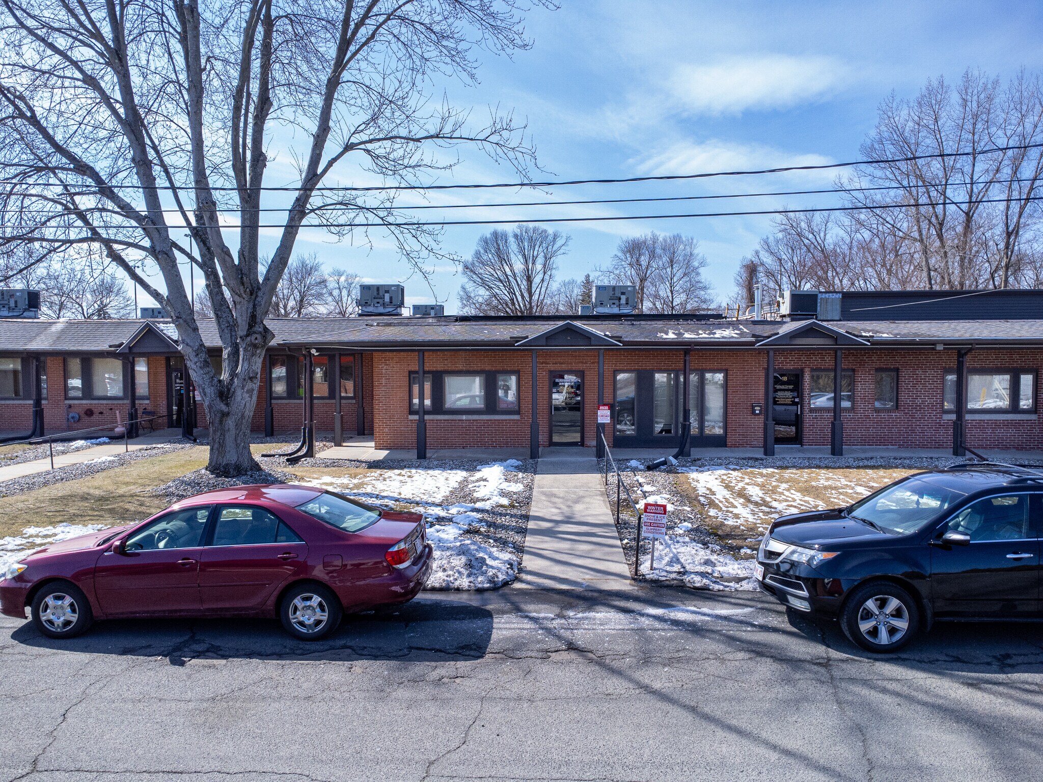 2 S Bridge Dr, Agawam, MA à louer Photo du bâtiment- Image 1 de 7