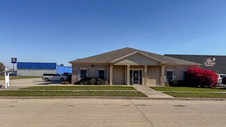 Plus de détails pour 14 Currency Dr, Bloomington, IL - Bureau à vendre