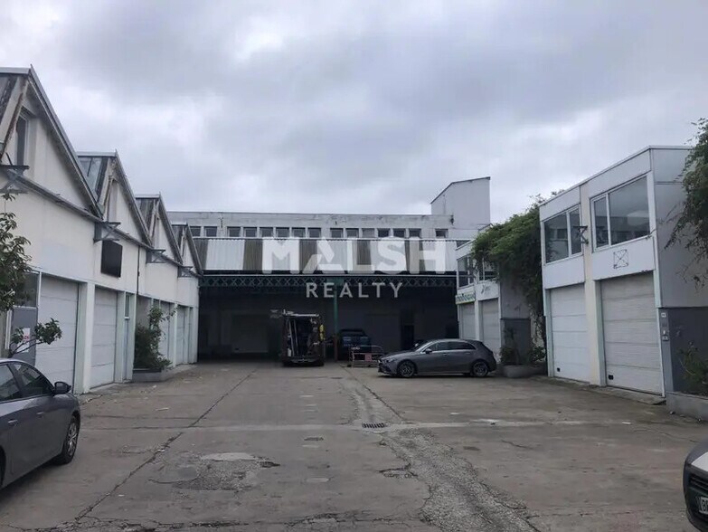 Flex in Vénissieux for lease - Building Photo - Image 2 of 13