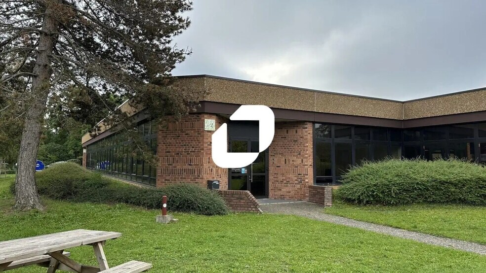 6 A Rue Du Tanin, Lingolsheim à louer - Photo du bâtiment - Image 3 de 10