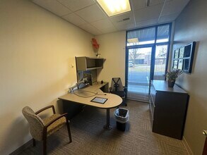 101 W Ironwood Dr, Coeur d'Alene, ID for lease Interior Photo- Image 1 of 8