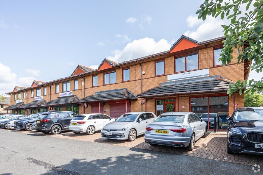 Eleventh Ave N, Gateshead for sale - Primary Photo - Image 1 of 2