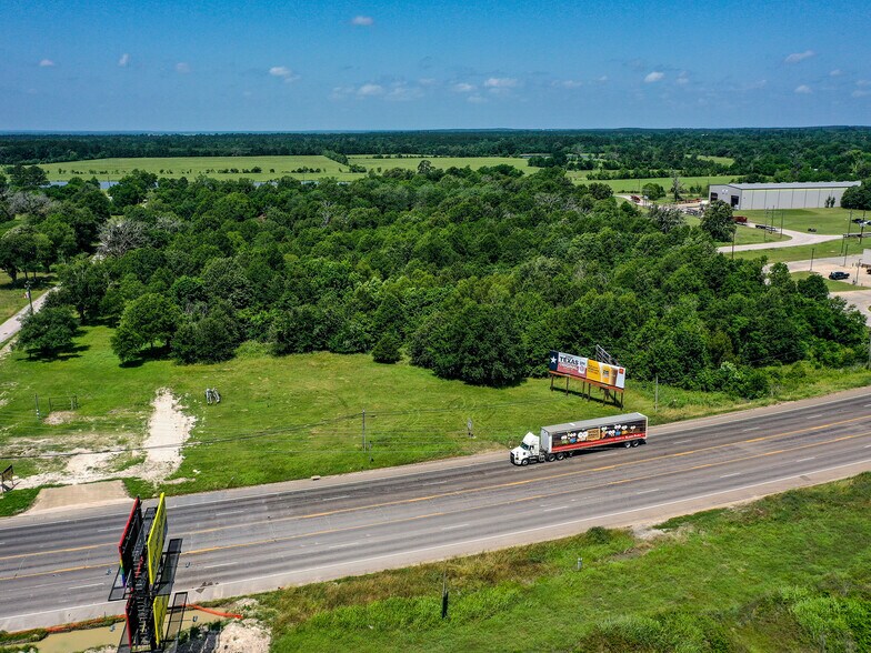 5.6 Ac Hwy 19 S, Trinity, TX à vendre - Photo du bâtiment - Image 3 de 9