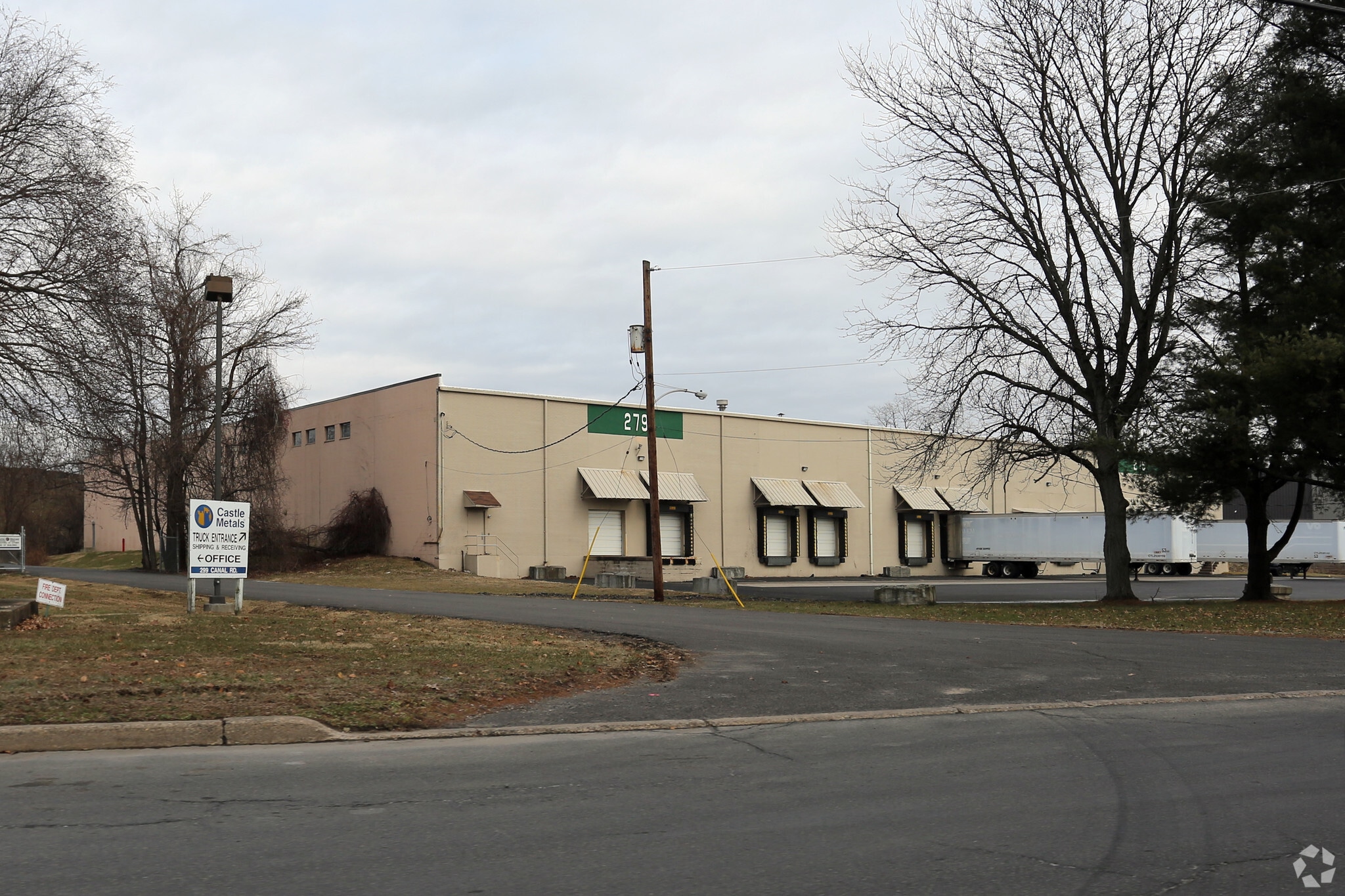 279 Canal Rd, Fairless Hills, PA for lease Primary Photo- Image 1 of 10