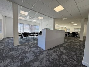 64-66 Macrae Rd, Bristol for lease Interior Photo- Image 2 of 10