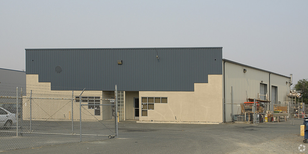 401 Sunset Dr, Antioch, CA for lease - Primary Photo - Image 3 of 4