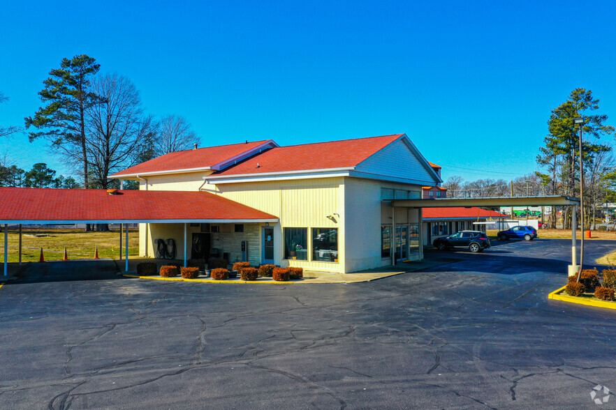 2301 Willis Rd, North Chesterfield, VA for sale - Building Photo - Image 3 of 3