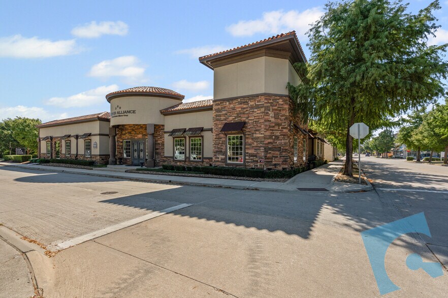 23 Mission Ln, Colleyville, TX à vendre - Photo du bâtiment - Image 3 de 17