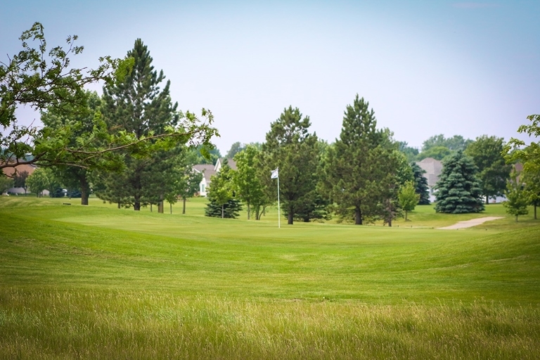 355 Country Club Ln, Dike, IA à vendre - Photo du bâtiment - Image 3 de 29