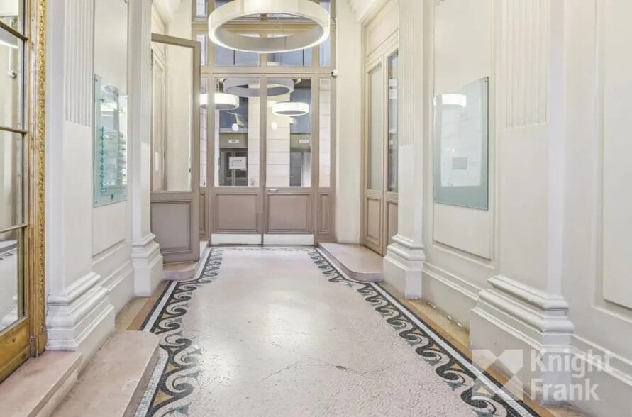 4 Place De L'Opera, Paris à louer - Hall d’entrée - Image 2 de 7