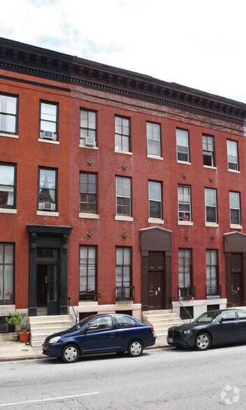 939 N Calvert St, Baltimore, MD à vendre - Photo du bâtiment - Image 2 de 2