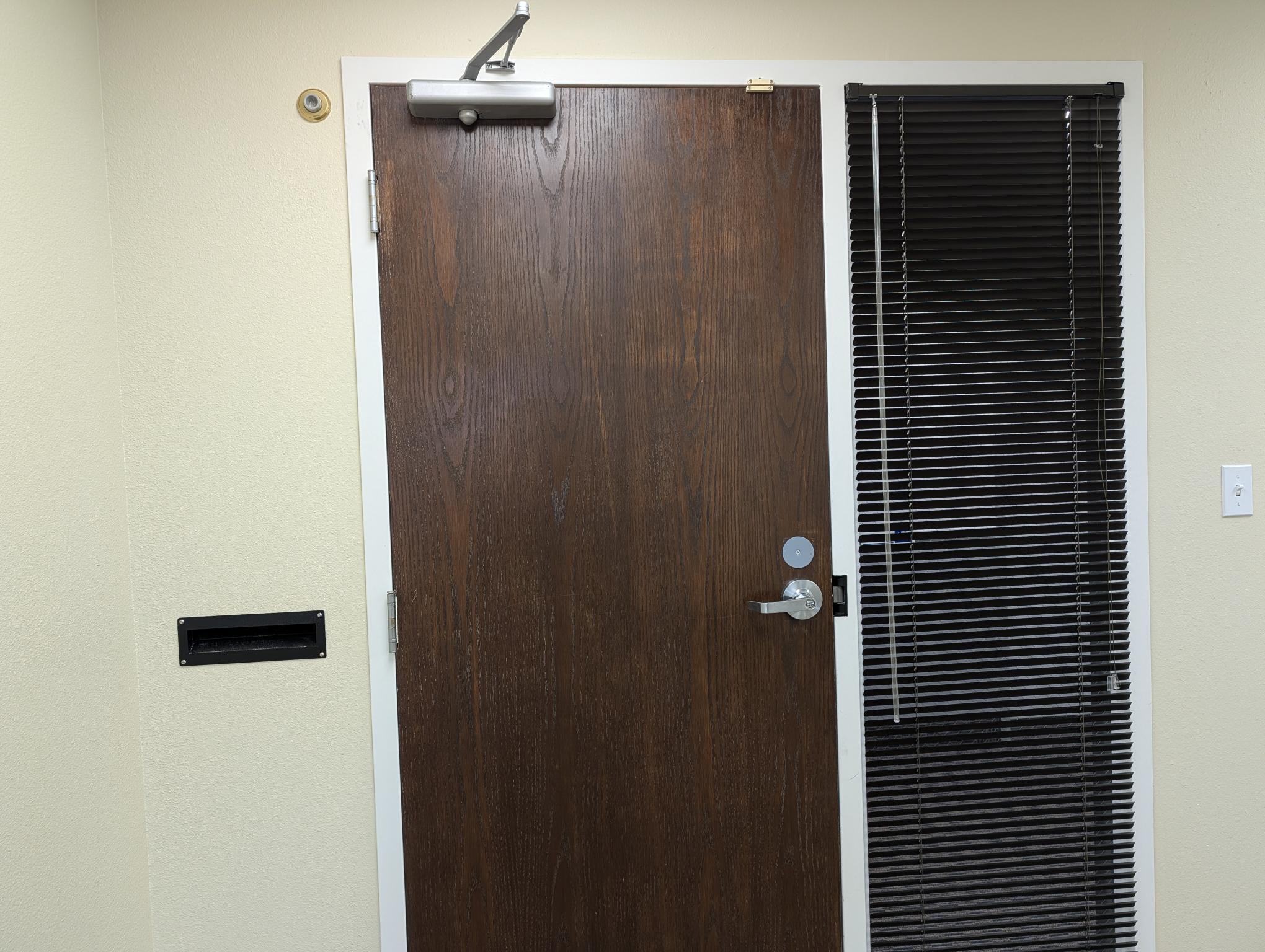 7110 W Jefferson Ave, Lakewood, CO for lease Interior Photo- Image 1 of 5