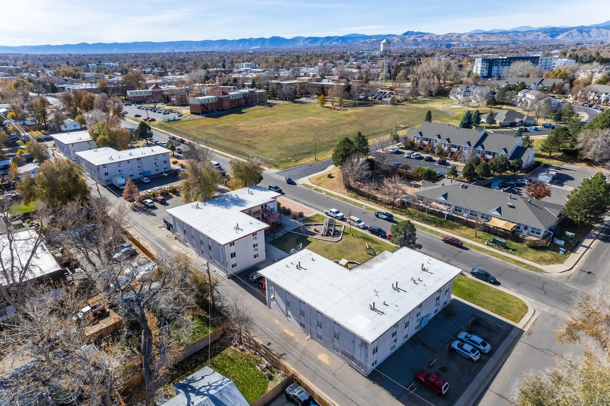 1700-1790 Kendall St, Lakewood, CO à vendre Photo du bâtiment- Image 1 de 8