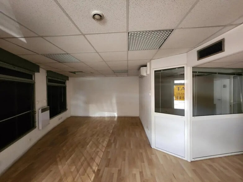 Office in Montpellier for sale - Interior Photo - Image 3 of 8