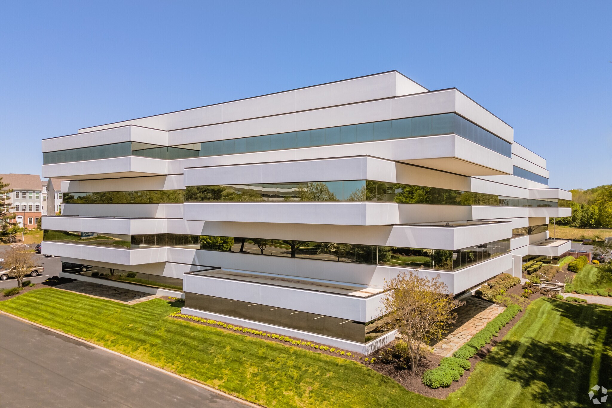 20251 Century Blvd, Germantown, MD à louer Photo du bâtiment- Image 1 de 11