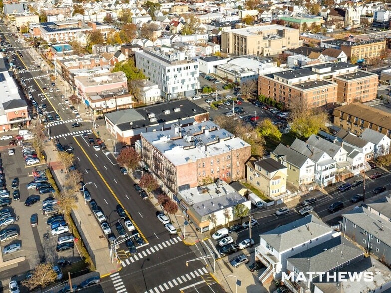 548 Avenue C, Bayonne, NJ for sale - Building Photo - Image 3 of 6