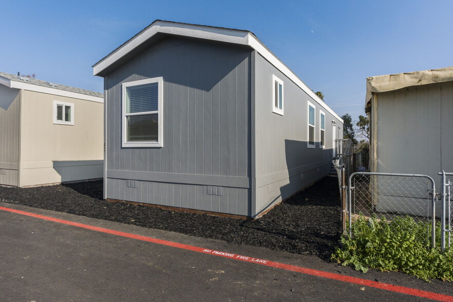 2030 E Grayson Rd, Ceres, CA for sale - Building Photo - Image 3 of 11