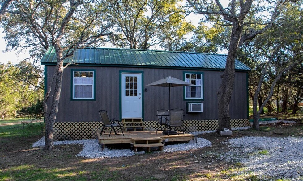 3250 Old Willow Rd, Fredericksburg, TX à vendre - Photo du bâtiment - Image 2 de 15