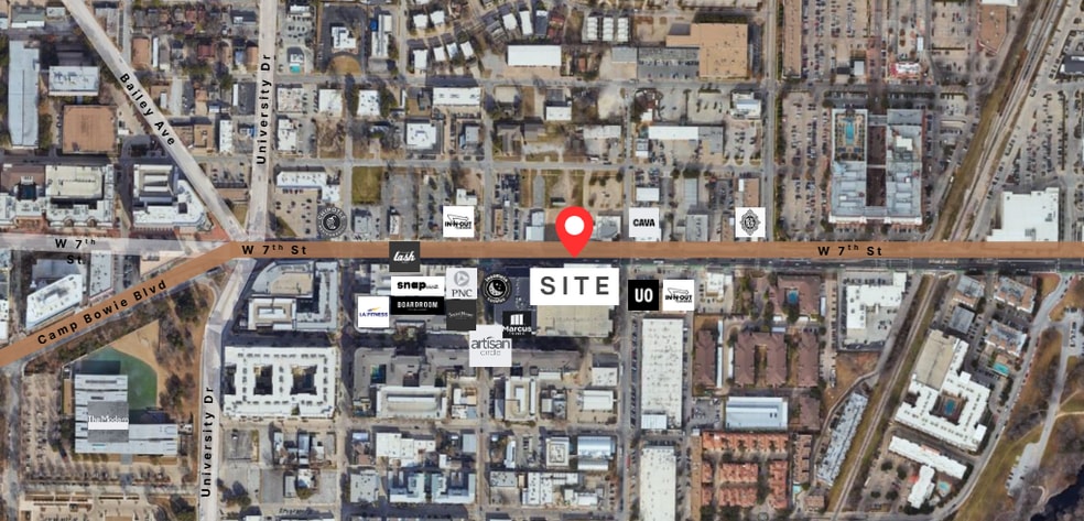 2821 W 7th St, Fort Worth, TX for lease - Building Photo - Image 2 of 2