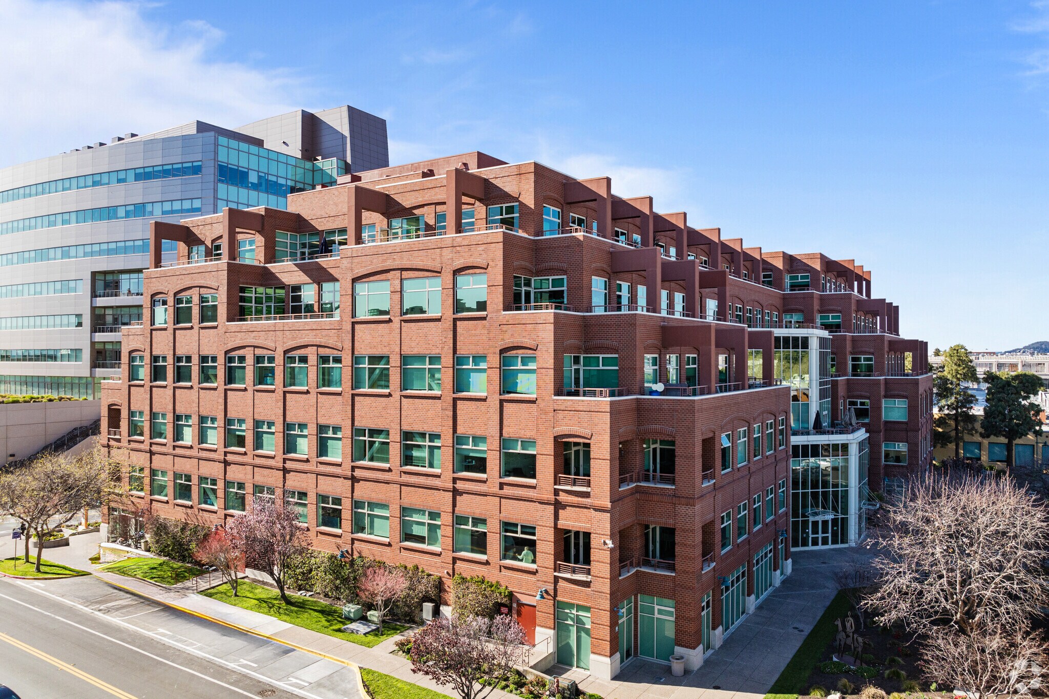 5980 Horton St, Emeryville, CA à louer Photo principale- Image 1 de 12