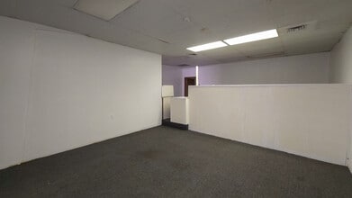 Stumpf Plaza, Gretna, LA à louer Photo intérieure- Image 1 de 5