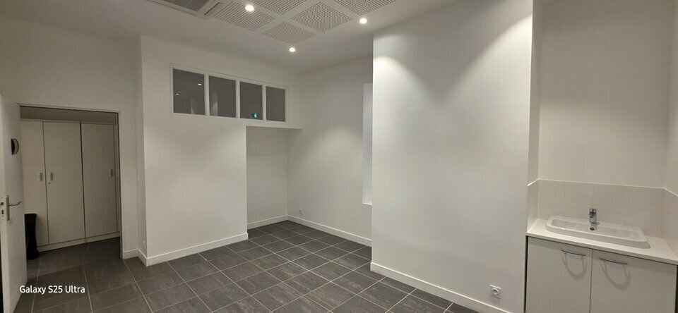 7 Rue Albert Joly, Le Vésinet for lease Interior Photo- Image 1 of 7