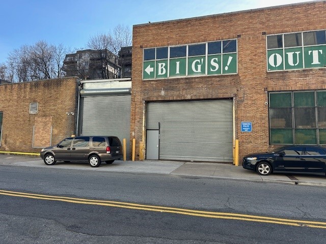 160 Saw Mill River Rd, Yonkers, NY for lease - Building Photo - Image 2 of 4